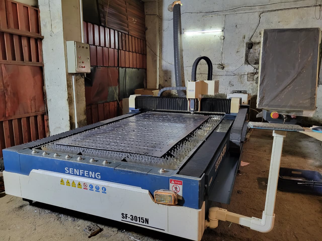 Laser cutting
